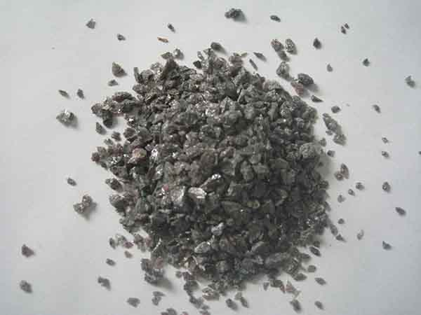 棕草莓视频成人APP污冶煉原料的質量如何把控